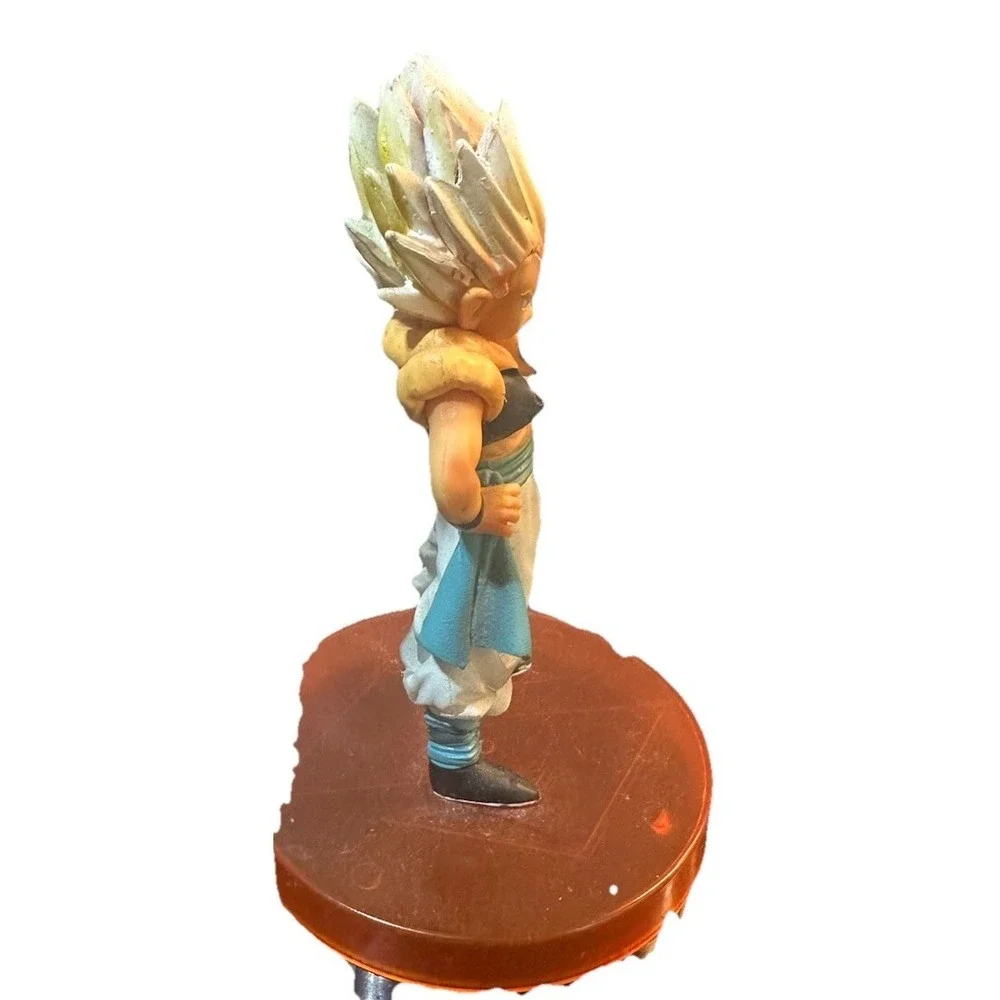 DRAGON BALL Z GOTENKS SUPER‎ SAIYAN TRUNKS & GOTEN FUSION On Stand